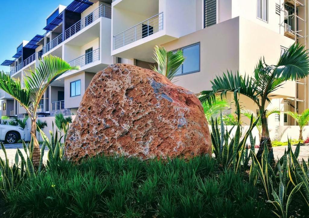 2 Bedroom Flat 15 Mins Walk From Flic En Flac Beach Eksteriør billede
